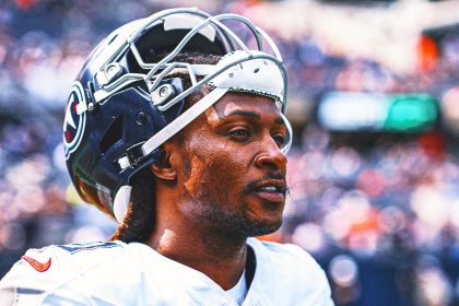 Can DeAndre Hopkins reverse Chiefs' trend of poor midseason WR trades?