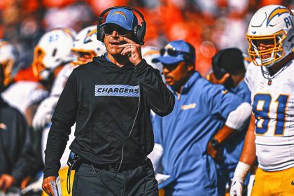 Chargers coach Jim Harbaugh briefly leaves due to arrhythmia vs. Broncos