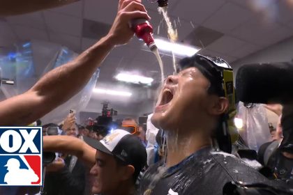 Dodgers' champagne celebration following heartfelt speech from manager Dave Roberts | MLB on FOX