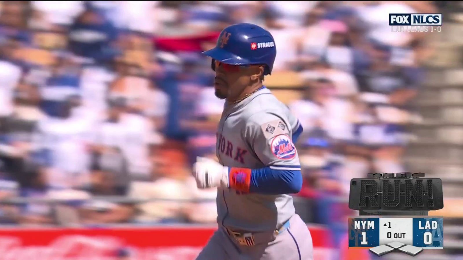 Francisco Lindor crushes a leadoff home run, giving Mets an early lead over Dodgers