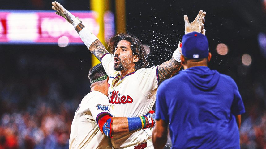 How Nick Castellanos 'locked in' amid Phillies fans' love and hate