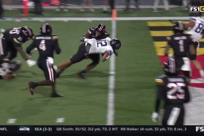 Jack Lausch keeps it and runs nine yards for a touchdown, giving Northwestern early lead vs. Maryland