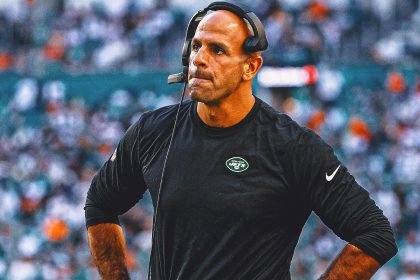 Jets fire head coach Robert Saleh after 2-3 start to season