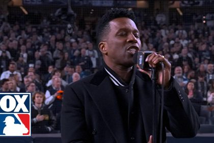 Leslie Odom Jr. performs the National Anthem ahead of Dodgers vs. Yankees Game 3 | MLB on FOX