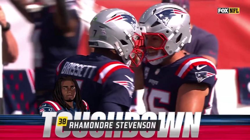 Rhamondre Stevenson rushes for a 33-yard TD to give Patriots early lead over Dolphins