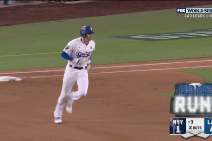 Teoscar Hernández & Freddie Freeman crush back-to-back homers to give Dodgers a 4-1 lead over Yankees