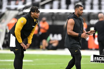 Would it be fair for Steelers to bench Justin Fields and start Russell Wilson? | The Facility