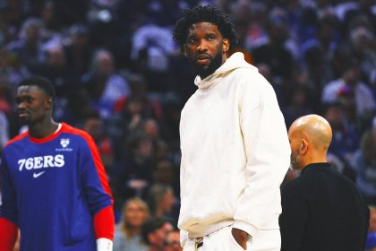 76ers star Joel Embiid verbally confronts, then shoves, Philadelphia reporter