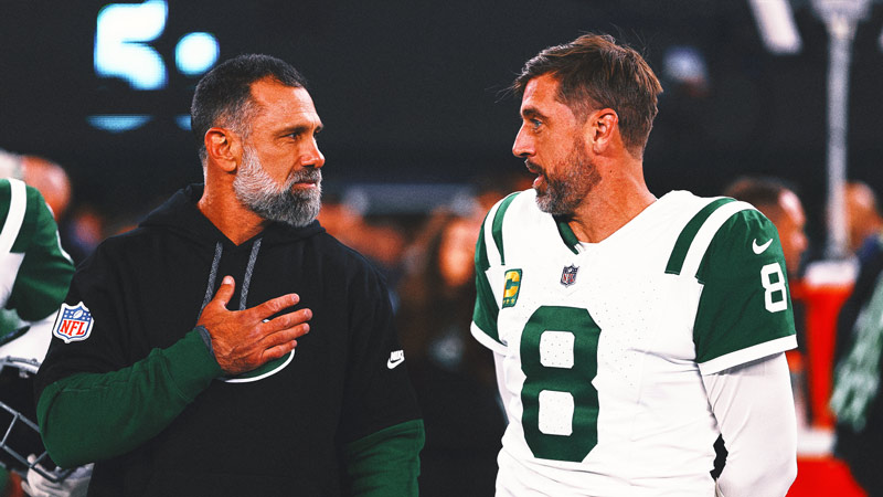 Aaron Rodgers 'all in' on Jeff Ulbrich being Jets' full-time head coach