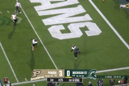 Aidan Chiles connects with Montorie Foster for a 7-yard TD, giving Michigan State the lead over Purdue