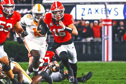 Carson Beck's strong performance helps No. 12 Georgia beat No. 7 Tennessee