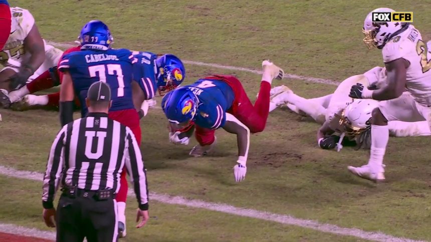 Devin Neal displays AMAZING athleticism, scores 4TH TD of game to give Kansas 37-21 lead over Colorado