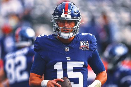 Giants QB Tommy DeVito has sore throwing arm, uncertain to play vs. Cowboys