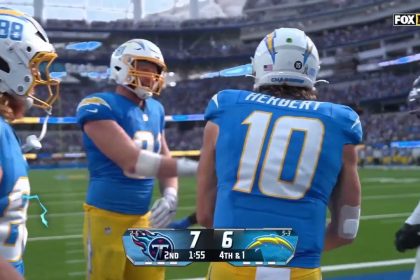 Justin Herbert rushes for a TOUGH TD to give Chargers a 13-7 lead over Titans