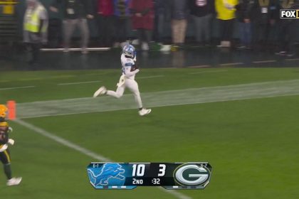 Kerby Joseph intercepts Jordan Love and returns it for a 27-yard TD, extending Lions' lead vs. Packers | NFL Highlights