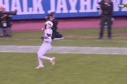 Travis Hunter shows off ELITE speed in 51-yard TD to help Colorado trim deficit vs. Kansas