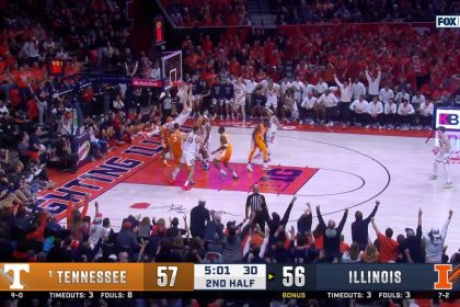 Ben Humrichous flies in for the putback slam to give Illinois the lead over Tennessee