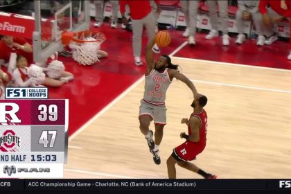 Bruce Thornton gets the steal and throws down the dunk in transition, extending Ohio State's lead over Rutgers