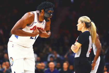 Joel Embiid ejected with 2 technicals in game vs. Victor Wembanyama and Spurs