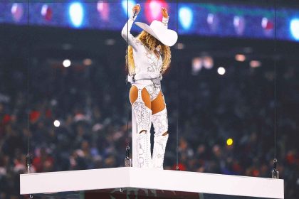 Lamar Jackson sadly missed Beyoncé's incredible Christmas halftime show