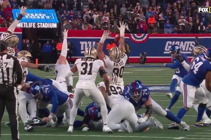 Saints' Bryan Bresee blocks game-tying FG in their 14-11 victory over Giants