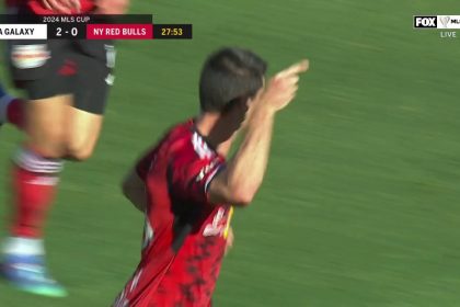 Sean Nealis finds the net in 28' to help Red Bulls shrink LA Galaxy's lead