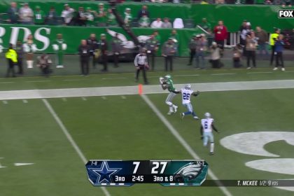 Tanner McKee finds A.J. Brown for his first NFL TD, giving Eagles a 34-7 lead over Cowboys