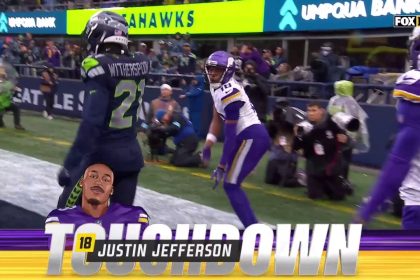 Vikings' QB Sam Darnold finds Justin Jefferson on a 14-yard touchdown pass | FOX NFL Highlights