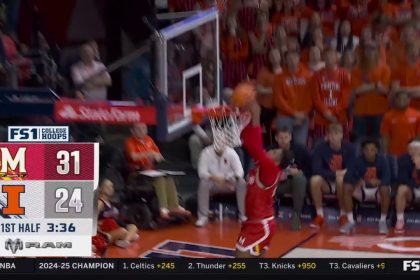 Derik Queen forces a miss then throws down a dunk on the other end, extending Maryland's lead vs. Illinois