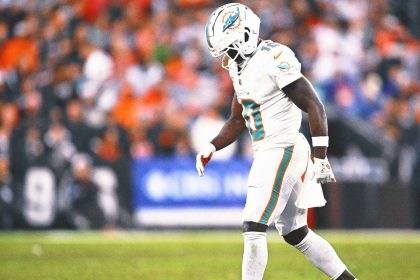 Dolphins WR Tyreek Hill says he's 'opening the door' to leave Miami