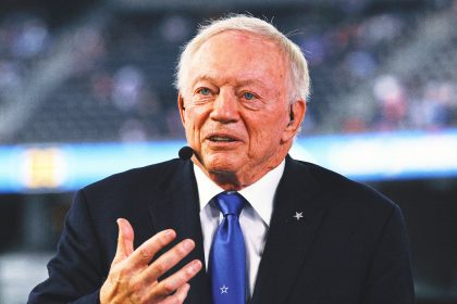 Jerry Jones 'operating out of comfort zone' in Brian Schottenheimer hiring