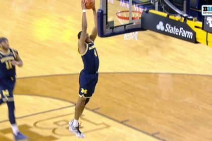 Michigan's Nimari Burnett throws down two-handed slam to extend lead over Penn State