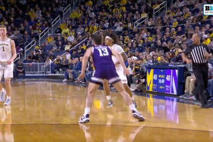 Michigan's Tre Donaldson makes RIDICULOUS NO-LOOK pass to take lead against Northwestern