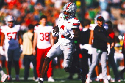 Ohio State's Jeremiah Smith breaks Big Ten's freshman TD receiving record