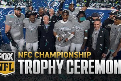 Philadelphia Eagles' NFC Championship Trophy Ceremony | NFL on FOX