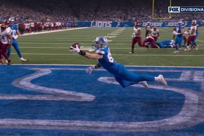 Sam LaPorta makes RIDICULOUS one-handed catch for a TD, giving Lions lead vs. Commanders | NFL Highlights