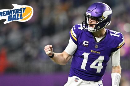 Should the VIkings panic ahead of their matchup with the Rams? | Breakfast Ball