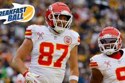 Will Travis Kelce and the Chiefs offense show up in the playoffs? | Breakfast Ball