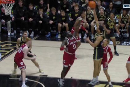 Trey Kaufman-Renn knocks down game-winning hook shot to seal Purdue's 81-76 win over Indiana