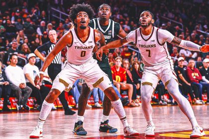 USC snaps No. 7 Michigan State's 13-game win streak with 70-64 upset