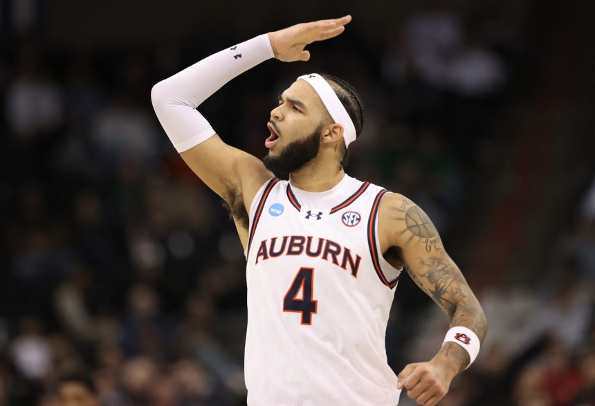 Auburn stumbles in race for top seed in NCAA Tournament after 83-72 loss to Texas A&M