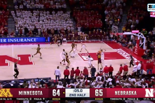 Brennan Rigsby drains game-winning 3-pointer to help Minnesota defeat Nebraska, 67-65
