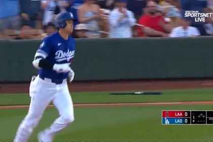 Dodgers' Shohei Ohtani hits solo home run in his first AB of spring training