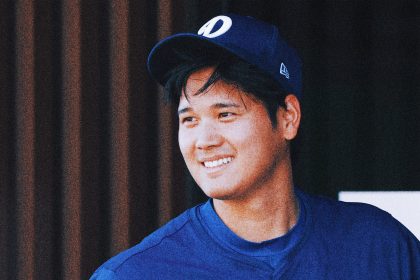 Dodgers star Shohei Ohtani hits solo homer in first at-bat of 2025