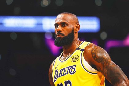 LeBron James returns for Lakers after 7-game injury absence