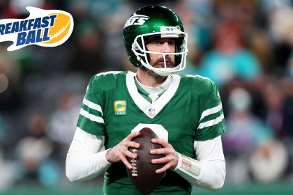 Should Aaron Rodgers or Russell Wilson be signed by the Steelers or Giants? | Breakfast Ball