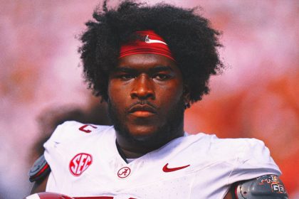 Cowboys pass on skill positions, select Tyler Booker with 12th overall pick