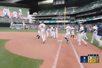 Julio Rodriguez & Randy Arozarena help complete Mariners' 7-6 comeback win against Astros