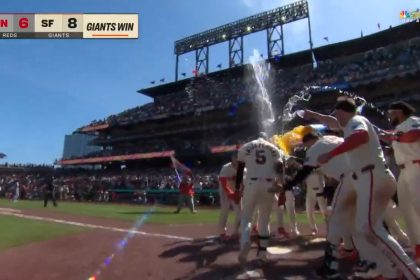 Mike Yastrzemski hits a walk-off two-run home run in the Giants' 8-6 win over the Reds