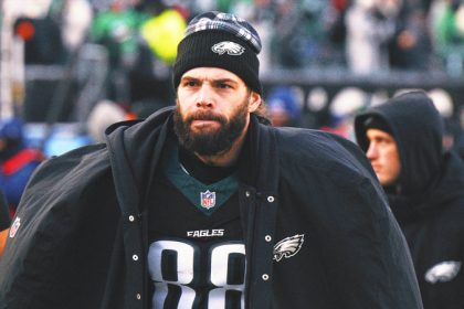 Philadelphia Eagles 'open' to trading TE Dallas Goedert